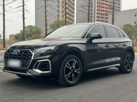 奥迪Q5L 2022款 40T 时尚动感型