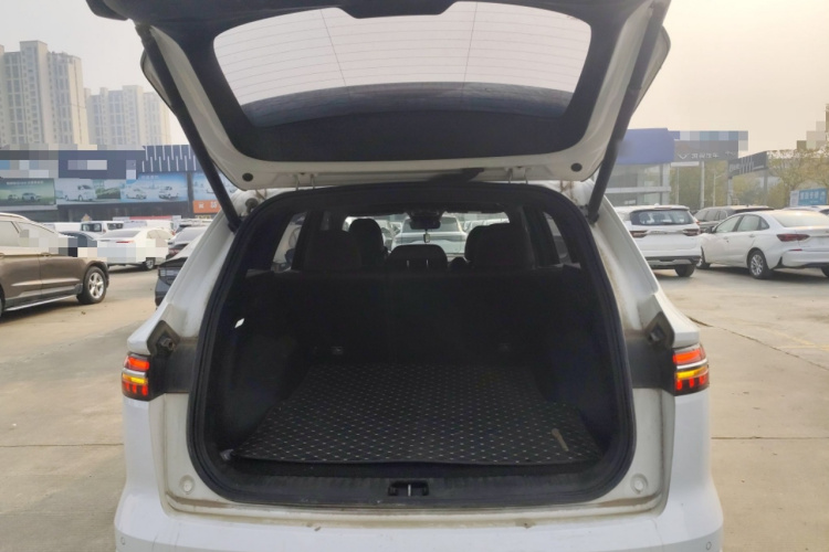 吉利汽车 星越L 2021款 2.0TD DCT EVO两驱尊贵型局部细节23