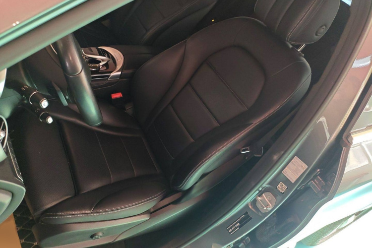 奔驰GLC 2017款 GLC 260 4MATIC 豪华型局部细节19