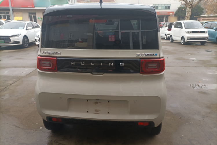 五菱汽车 宏光MINIEV 2022款 马卡龙时尚款 三元锂车身外观6