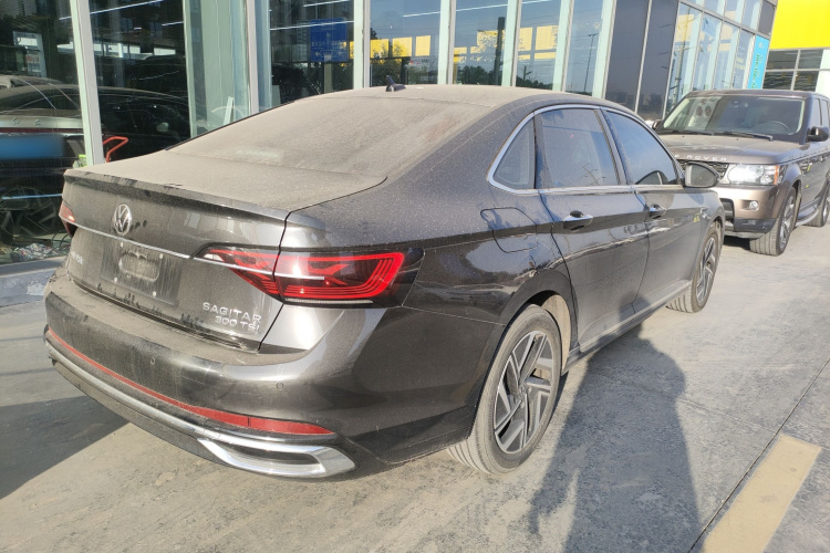 大众 速腾 2023款 300TSI DSG超越版车身外观7