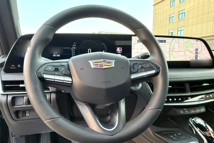 凯迪拉克CT5 2024款 28T 豪华型Pro中控内饰7004