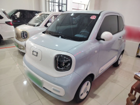 奔腾小马 2025款 222km 伶俐马