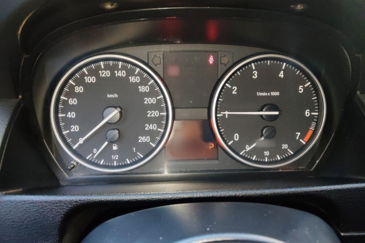 宝马X1 2013款 sDrive18i 领先型局部细节14