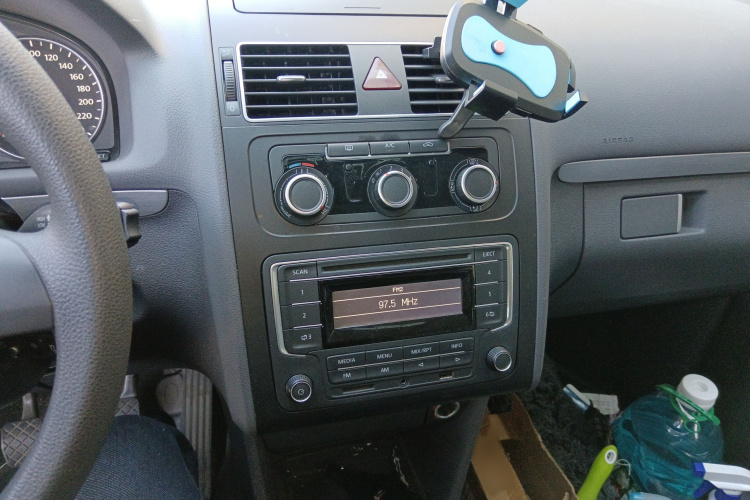 大众 途安 2015款 1.4T 手动舒适版5座局部细节16