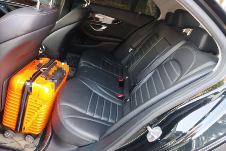 奔驰C级 2017款 改款 C 180 L 时尚型中控内饰21