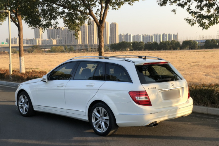 奔驰C级(进口) 2011款 C 200 时尚旅行版车身外观6006