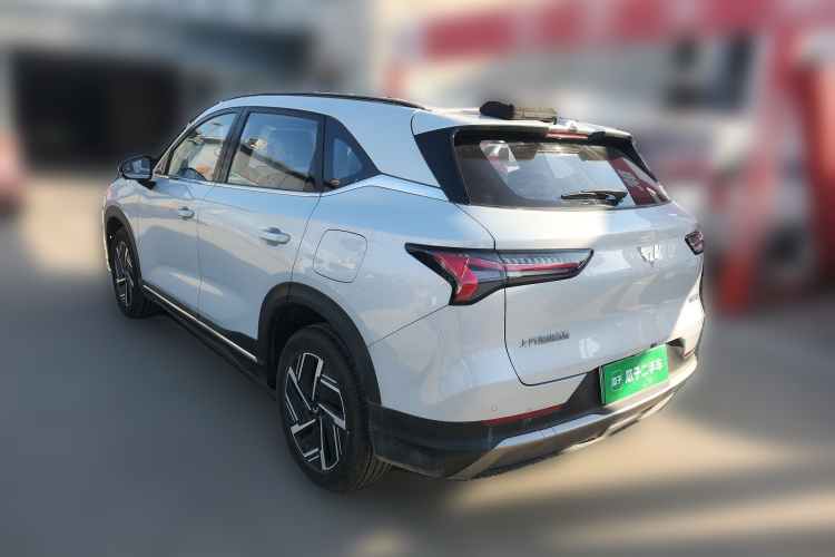 五菱汽车 五菱星光S 2025款 130km 领航型车身外观5