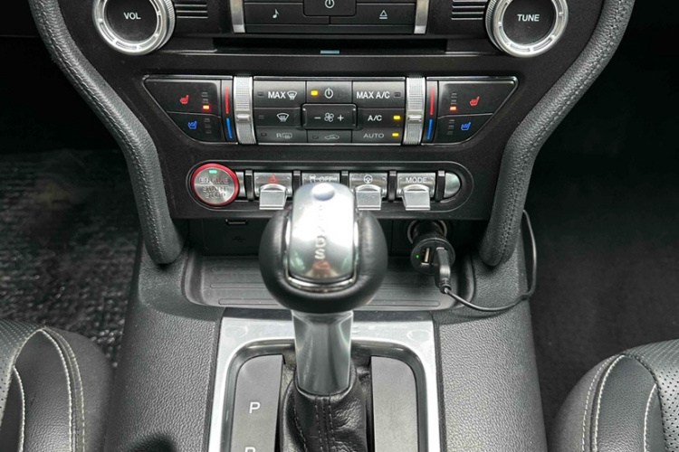 福特 Mustang 2020款 2.3L EcoBoost局部细节16