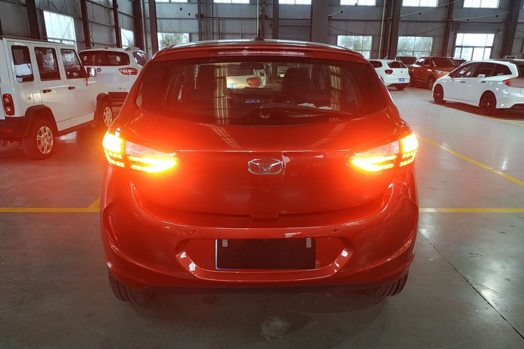 凯翼C3R 2015款 1.5L 手动金钻版车身外观6