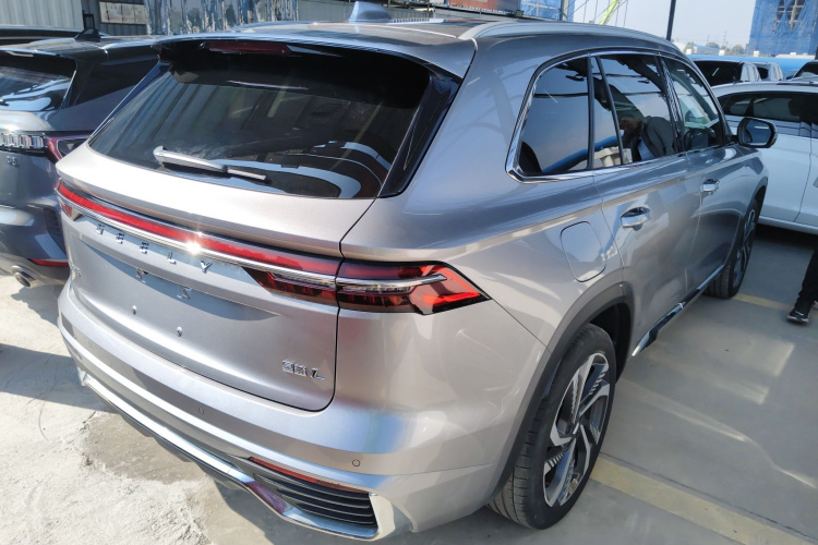 吉利汽车 星越L 2023款 2.0TD 高功自动两驱旗舰型车身外观7