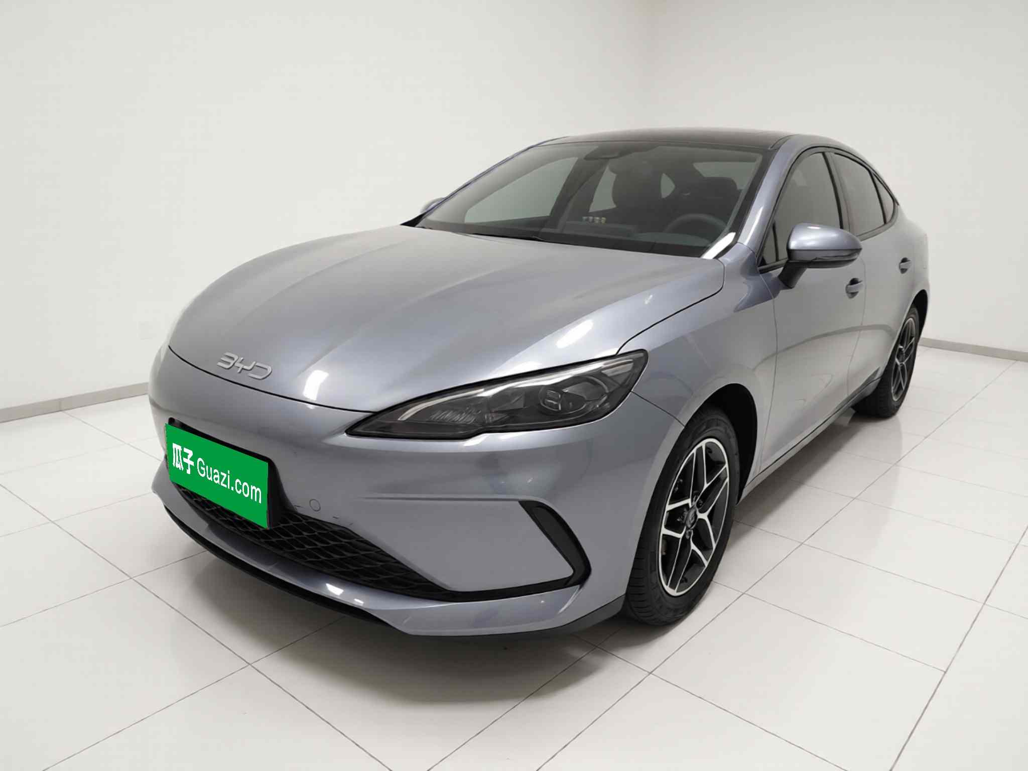 比亚迪 海豹05 DM-i 2025款 DM-i 智驾版 55KM豪华型(1)