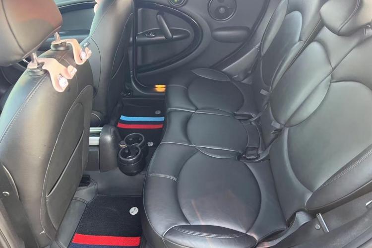 MINI Countryman 2016款 1.6T COOPER ALL4 Excitement装备控中控内饰7004