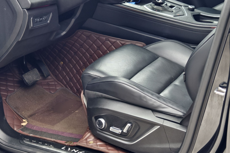 领克01 2021款 2.0TD 两驱型Pro局部细节19