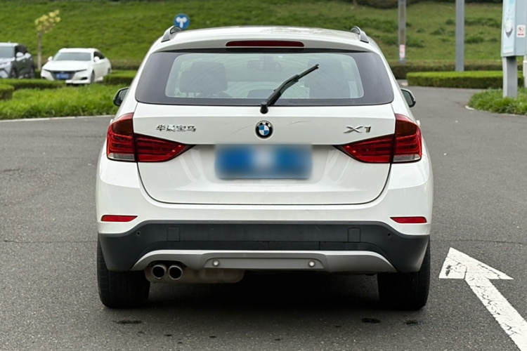 宝马X1 2014款 sDrive18i 时尚型车身外观6004