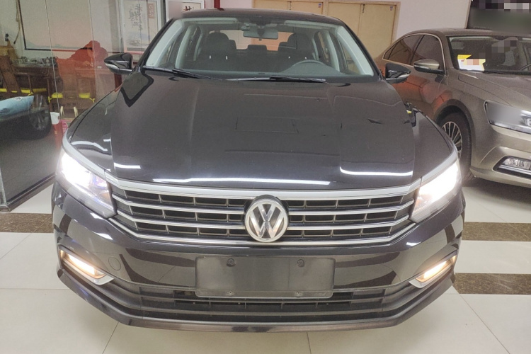 大众 帕萨特 2016款 330TSI DSG尊荣版车身外观2