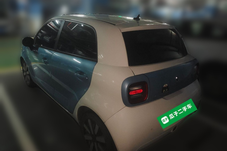 欧拉黑猫 2021款 351km 标准型车身外观6003