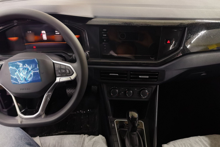 大众 朗逸 2023款 新锐 1.5L 自动出众新逸版中控内饰7003