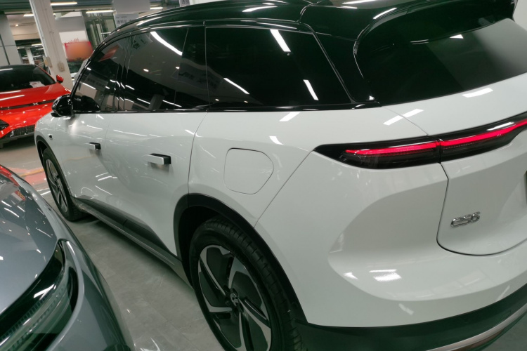 蔚来ES6 2024款 75kWh车身外观6003