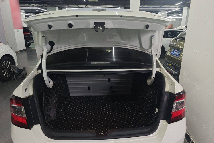 斯柯达 昕锐 2019款 1.5L 自动舒适版 国VI局部细节23