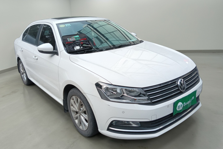 大众 朗逸 2017款 1.6L 手动舒适版车身外观3