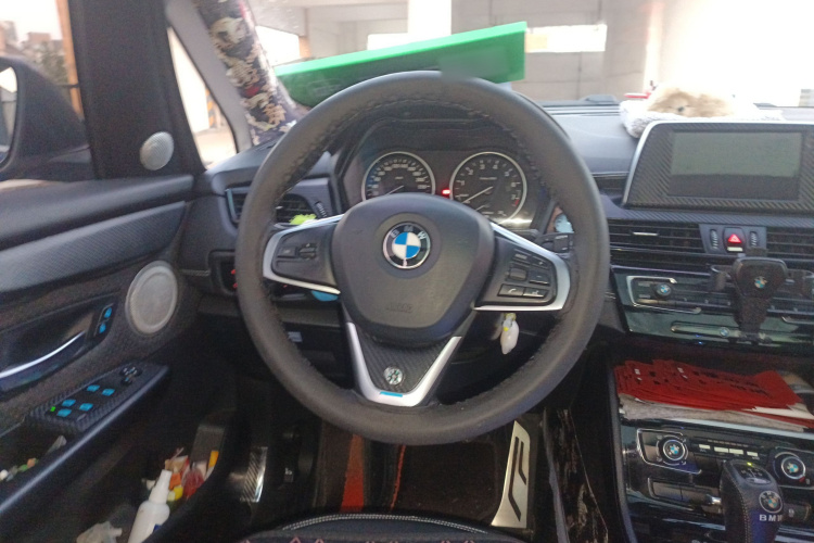 宝马2系旅行车 2016款 218i 时尚型中控内饰13