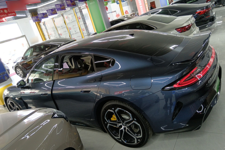 小米汽车 小米SU7 2024款 四驱超长续航高阶智驾Max版车身外观4