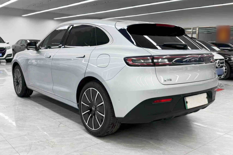 鸿蒙智行 问界M5 2022款 增程四驱旗舰版车身外观6001