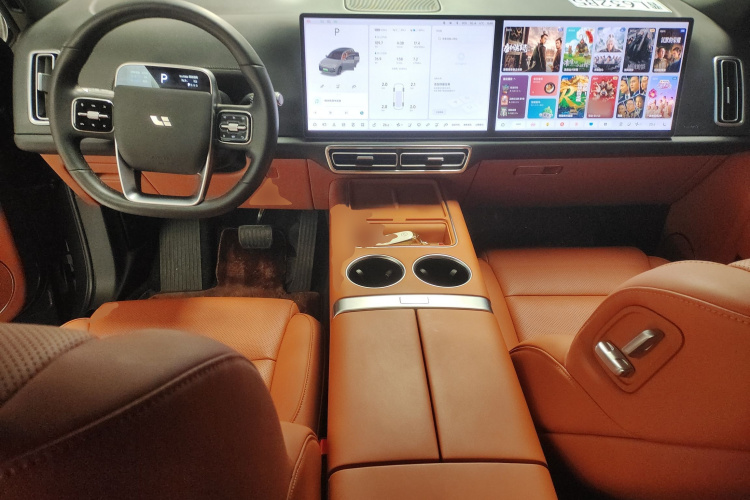 理想汽车 理想L7 2023款 Air中控内饰12