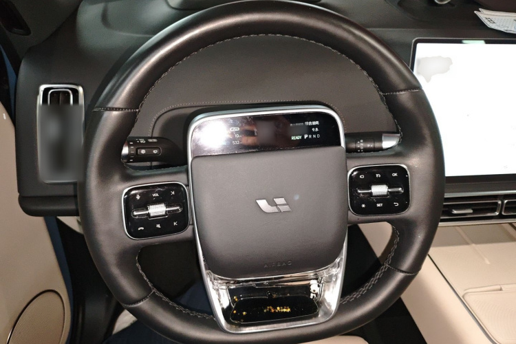 理想汽车 理想L9 2023款 Pro中控内饰13