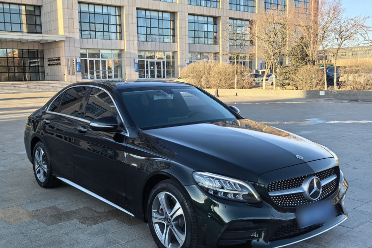 奔驰C级 2020款 C 260 L 运动版车身外观6002