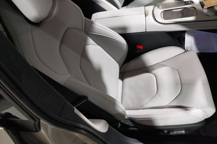 小米汽车 小米SU7 2024款 后驱超长续航高阶智驾Pro版局部细节41