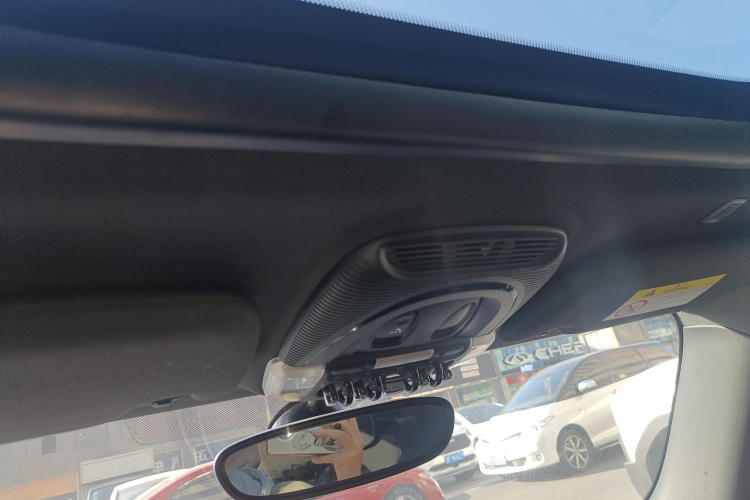 MINI 2018款 1.5T COOPER 赛车手局部细节22