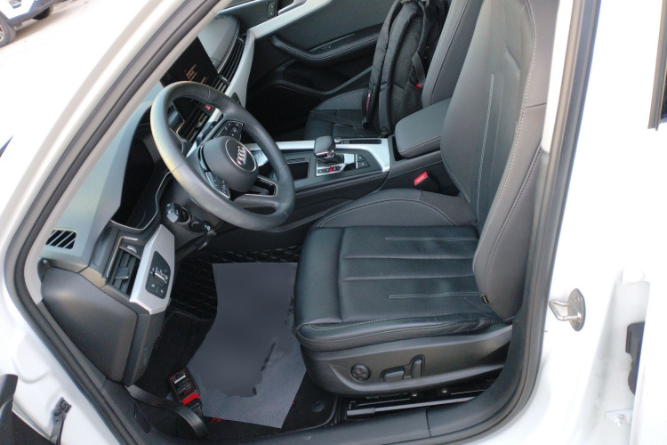 奥迪A4L 2020款 40 TFSI 时尚致雅型局部细节19