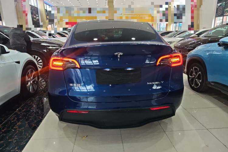 特斯拉 Model Y 2022款 改款 后轮驱动版车身外观6004