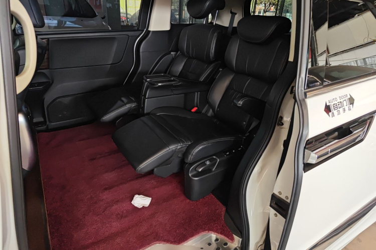 本田 艾力绅 2016款 2.4L 豪华版中控内饰21