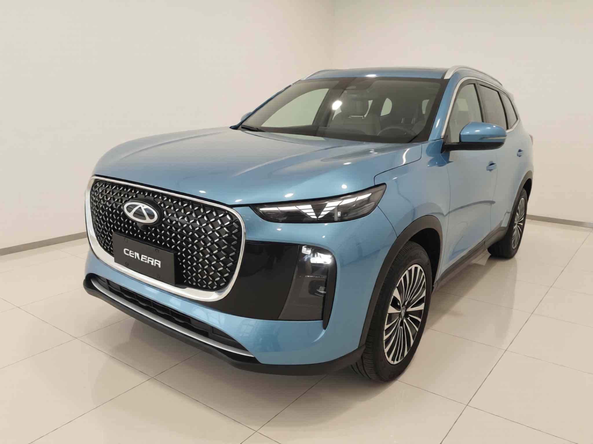 奇瑞 瑞虎8 PLUS C-DM 2025款 1.5T 116km 尊贵型 5座(2)