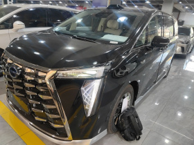 广汽传祺 传祺向往M8 2025款 乾崑系列 Ultra 头等舱