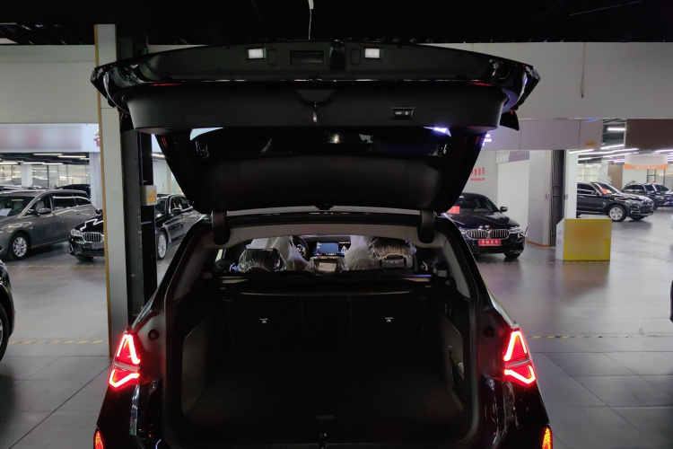 宝马X3 2025款 xDrive30L 领先型 M运动套装局部细节23