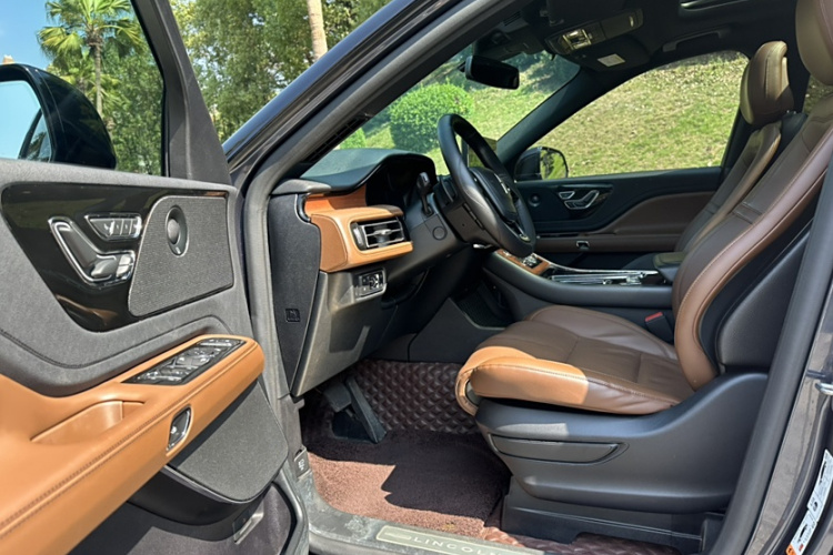 林肯 飞行家 2020款 3.0T V6 四驱尊雅版中控内饰7004