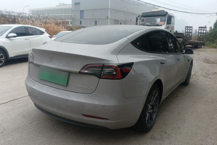 特斯拉 Model 3 2022款 后轮驱动版车身外观6005