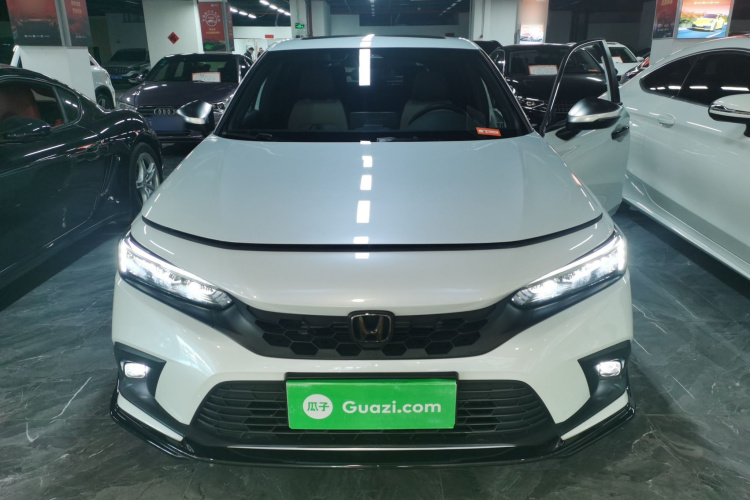 本田 思域 2023款 HATCHBACK 2.0L e:HEV 极控版车身外观2