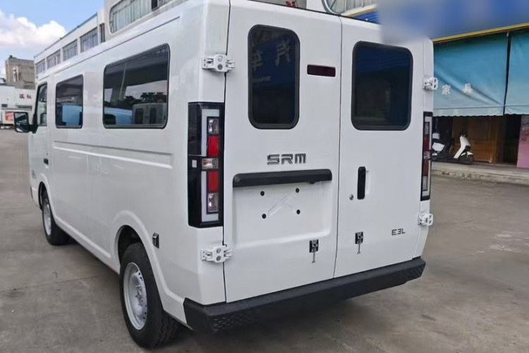 SRM鑫源新能源E3L 2025款 宁德41.86Kwh 305KM 实用型客车车身外观6003