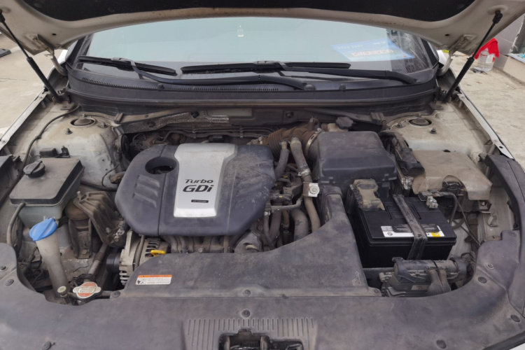 现代 索纳塔 2015款 1.6T GLS智能型局部细节24