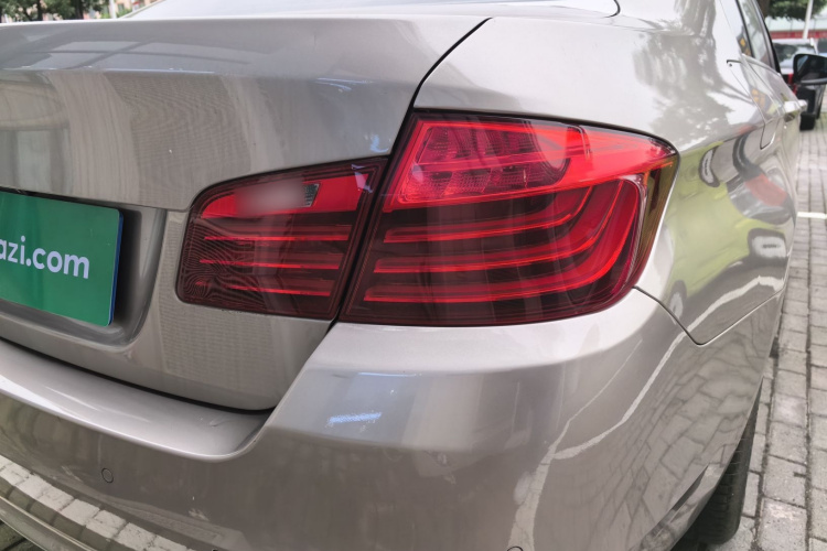 宝马5系 2017款 520Li 典雅型车身外观6006