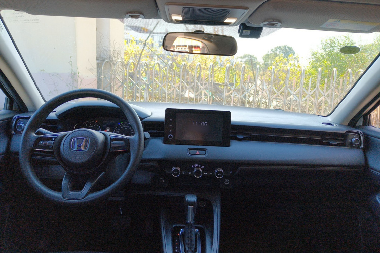 本田 缤智 2023款 1.5L CVT精英版中控内饰12
