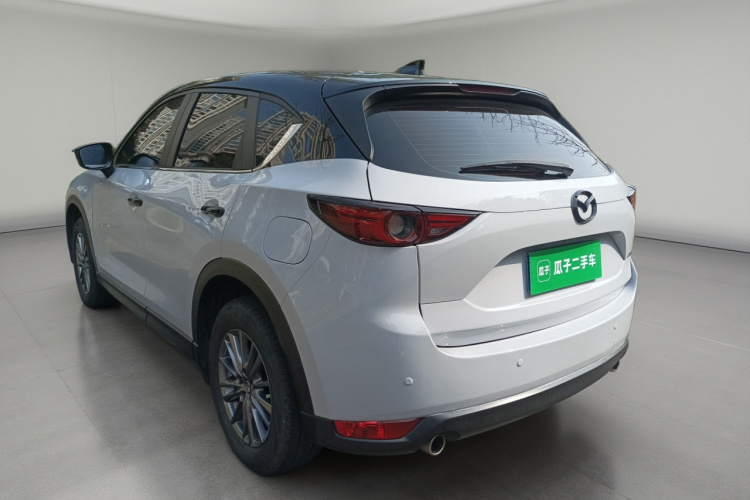 马自达CX-5 2020款 2.0L 自动两驱智慧型车身外观5