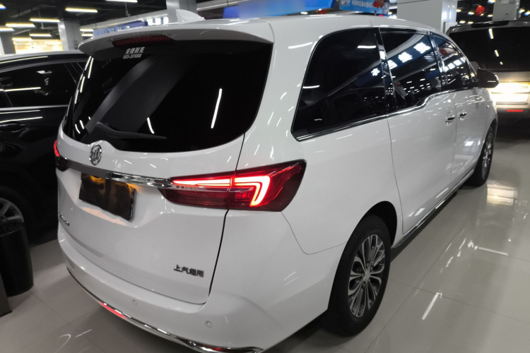 别克GL8 2023款 陆上公务舱 652T 豪华型车身外观6005