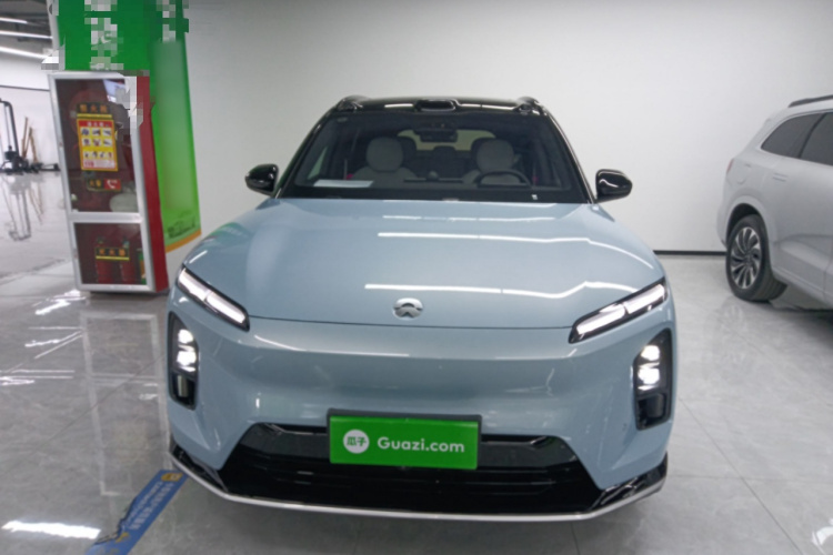 蔚来ES6 2025款 75kWh车身外观2