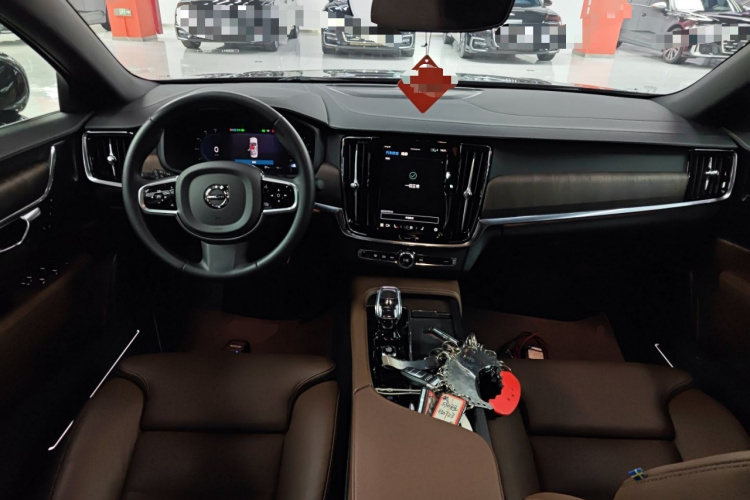 沃尔沃S90 2025款 B5 智远豪华版中控内饰12